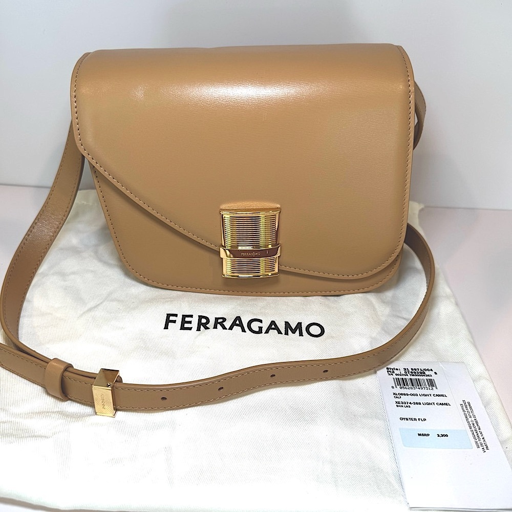 NWT Salvatore Ferragamo Fiamma Shoulder Bag In Camel Tan Leather W Gold Hardware